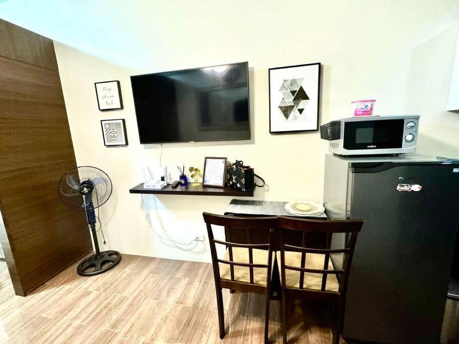 The Modern Flats At Air Residences Apartment *