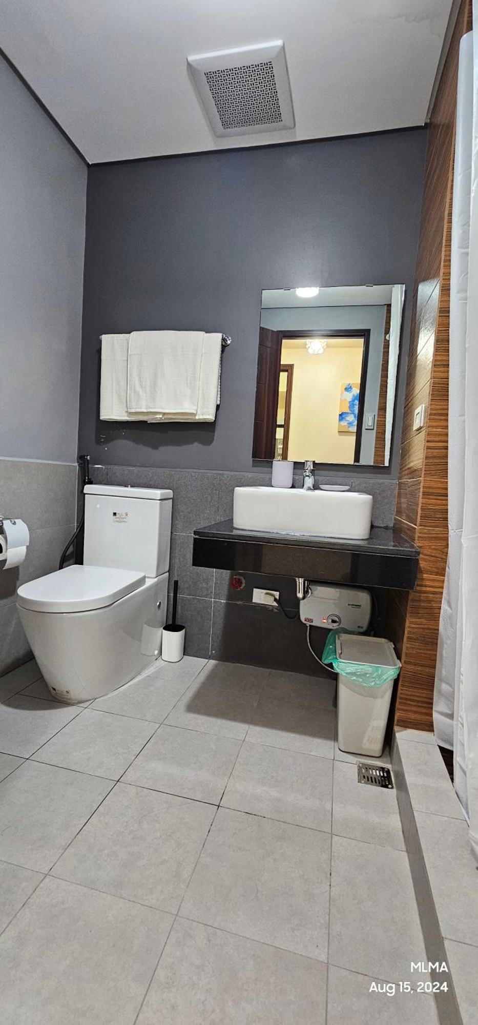 Serenity By Zen Residences At The Radiance Bay Apartment