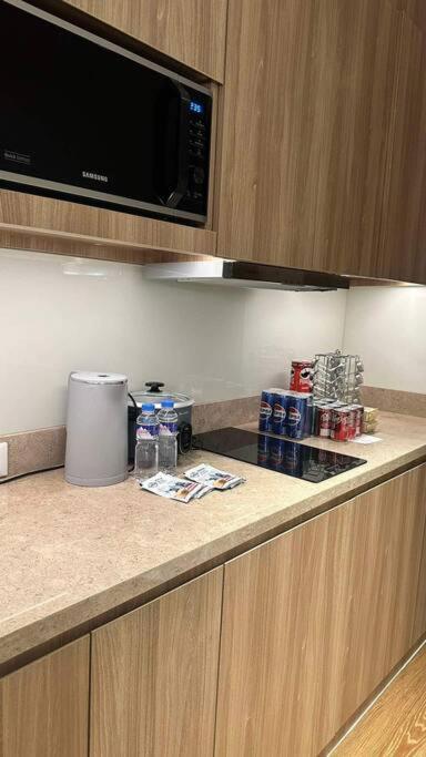Staycation At The Residences At Acqua Manila