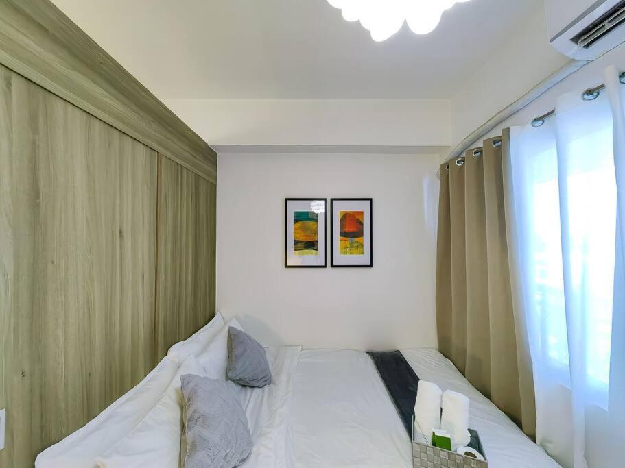 1br Unit Condotel W Balcony Fame Residences -fm18 *