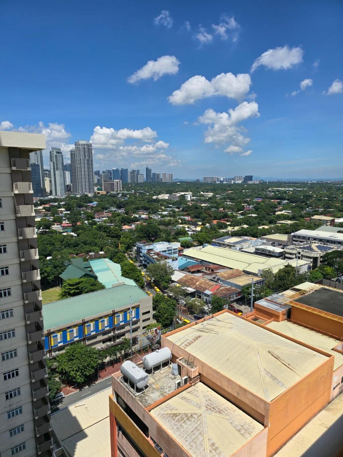 Cozy Near Greenbelt Makati Apartment Manila