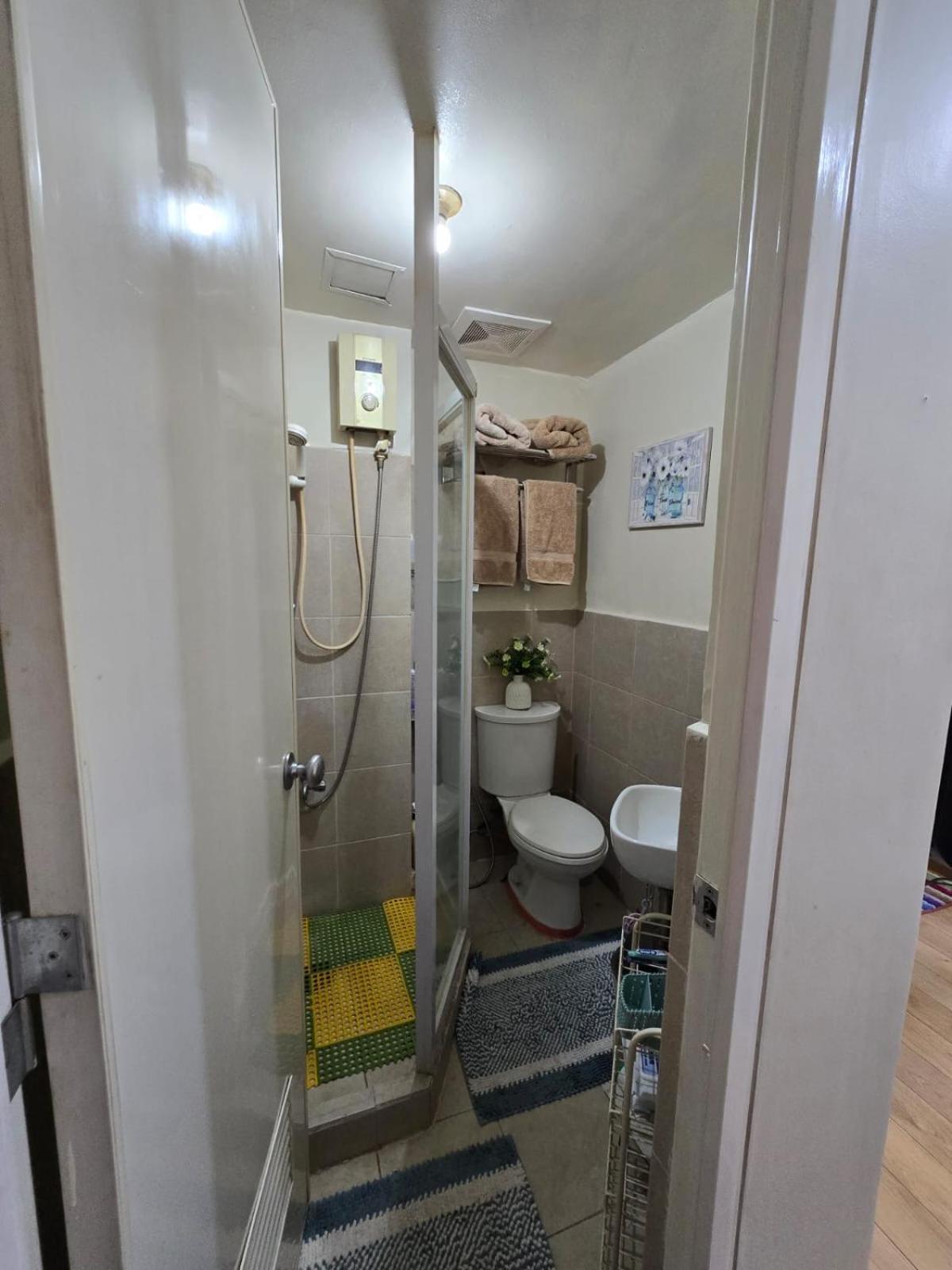 Cozy Near Greenbelt Makati Apartment Manila