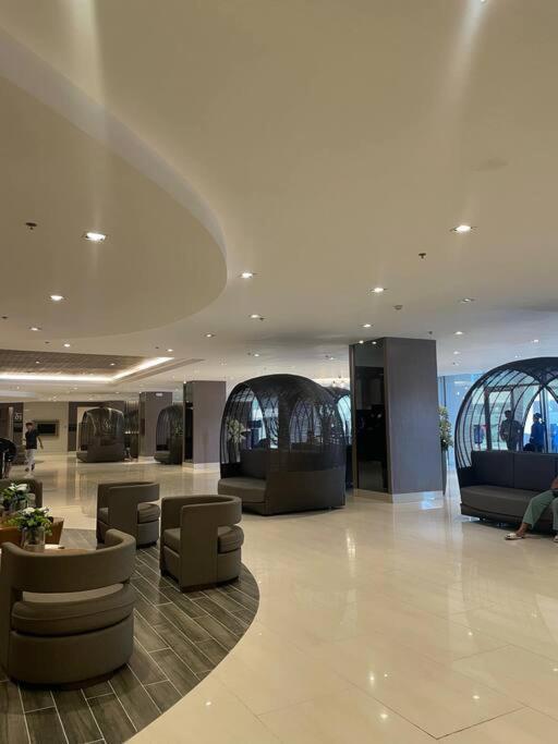 1 Bedroom Near Moa With Pool View - Shore 1 Residences *