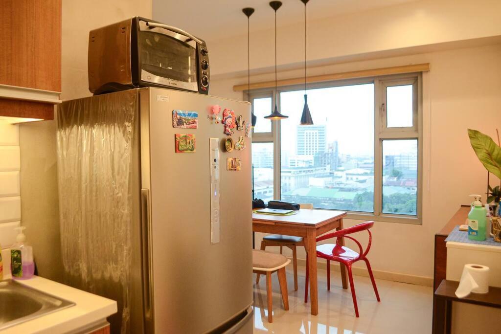 Stylish 1br Near Us Embassy & Luneta With Pool & Gym Apartment