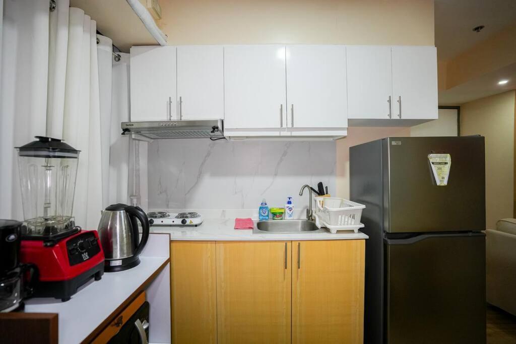 A2j Luxury Bgc 2br Loft Near High Street Taguig Apartment Manila