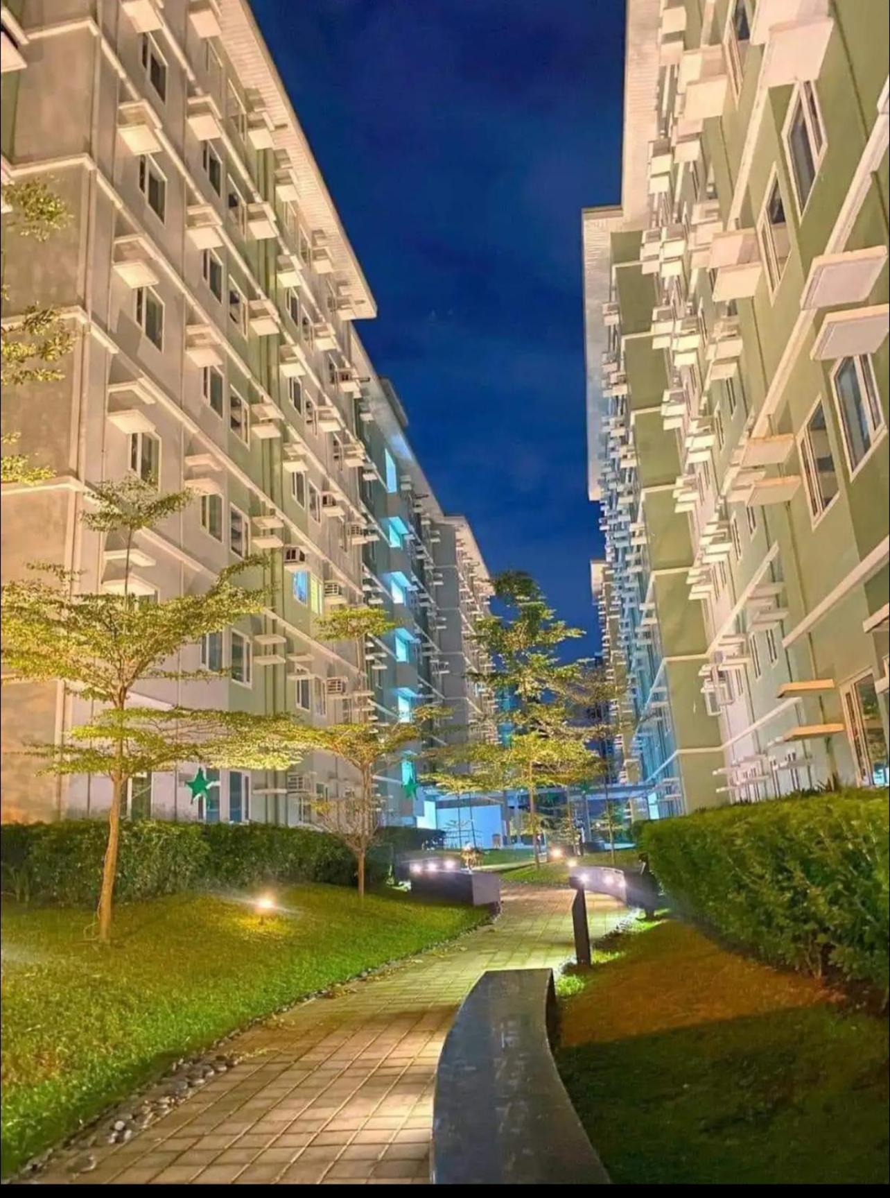 Apartment Cozy Whole Staycation At Trees Residences Manila