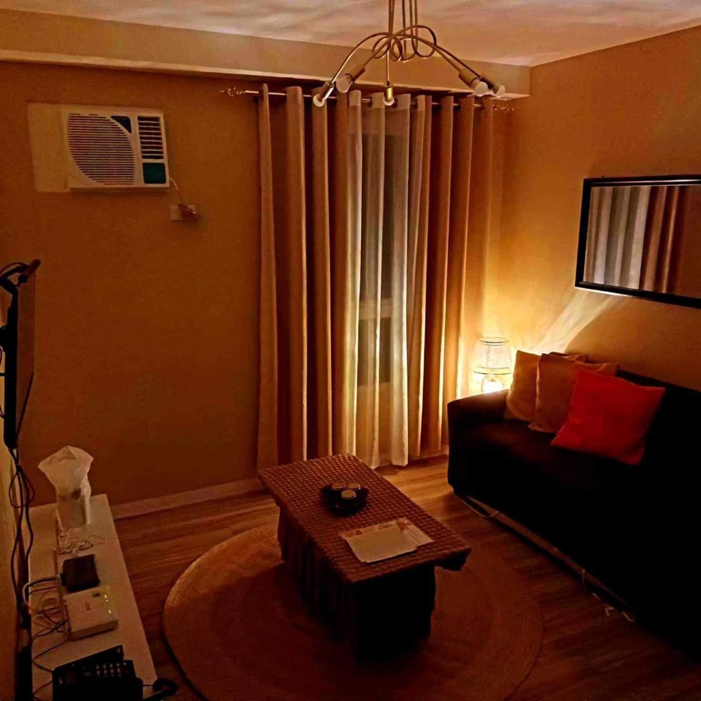Apartment The Wooden Crib Manila