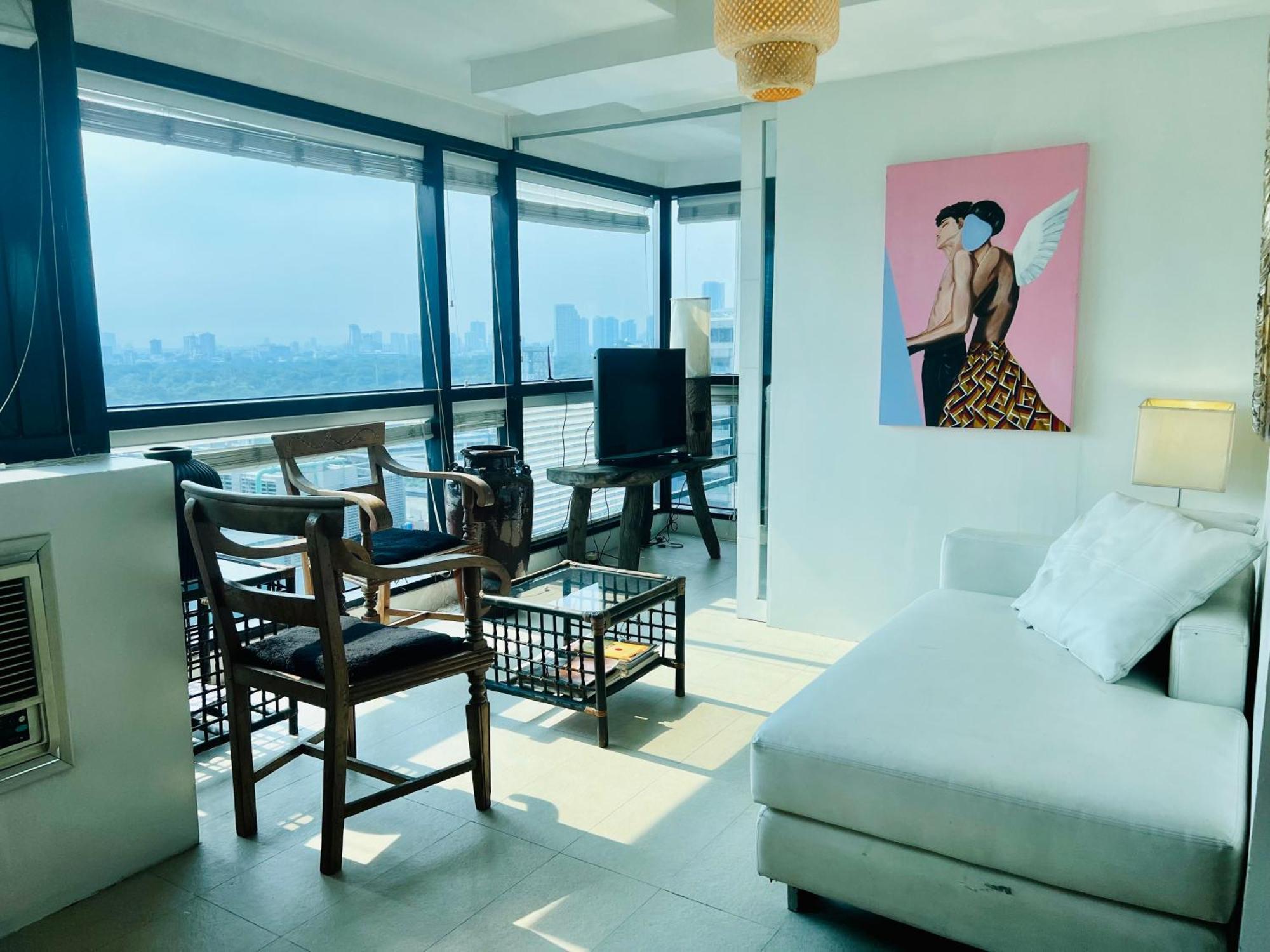 Apartment Spacious 1br Steps To Megamall Ortigas View *