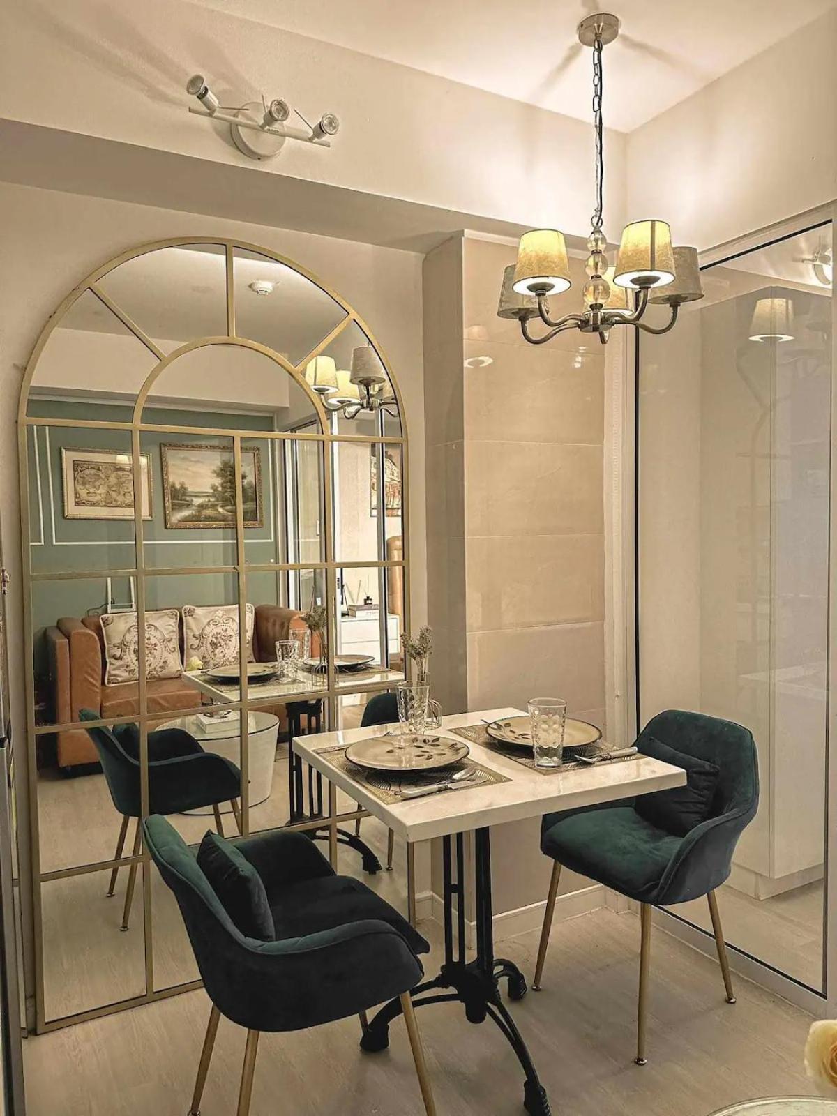 Apartment Beach Front Living In The Heart Of The City, Azure Residences