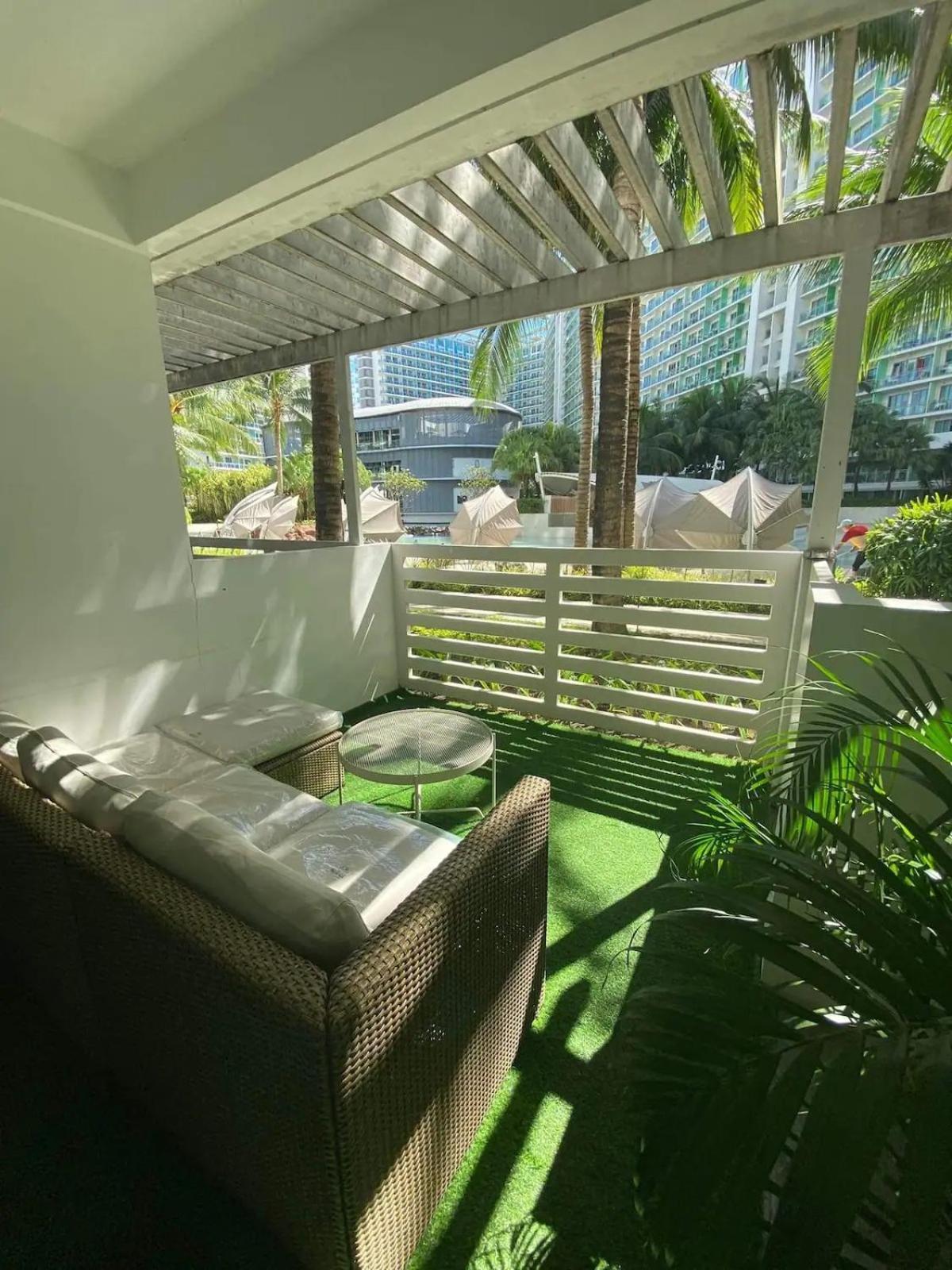 Beach Front Living In The Heart Of The City, Azure Residences Manila