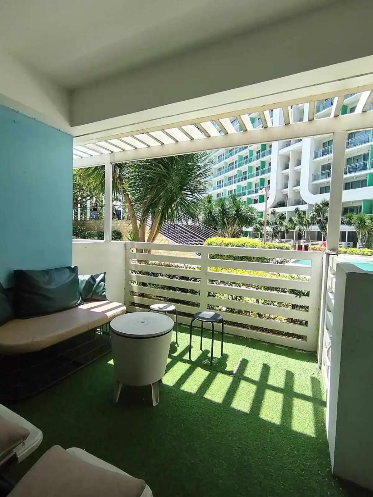 Apartment And More In Azure Beach Residences *