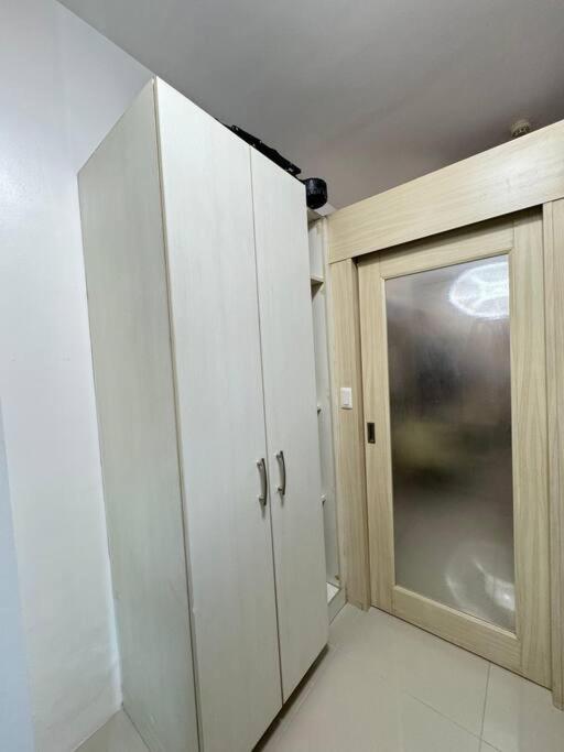 Cozy By The Mrt & Light Mall Experience Comfort And Convenience * Manila
