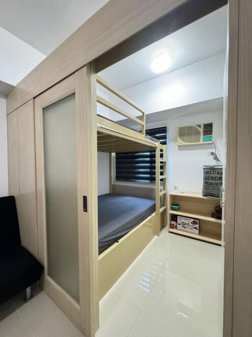 Cozy By The Mrt & Light Mall Experience Comfort And Convenience Manila