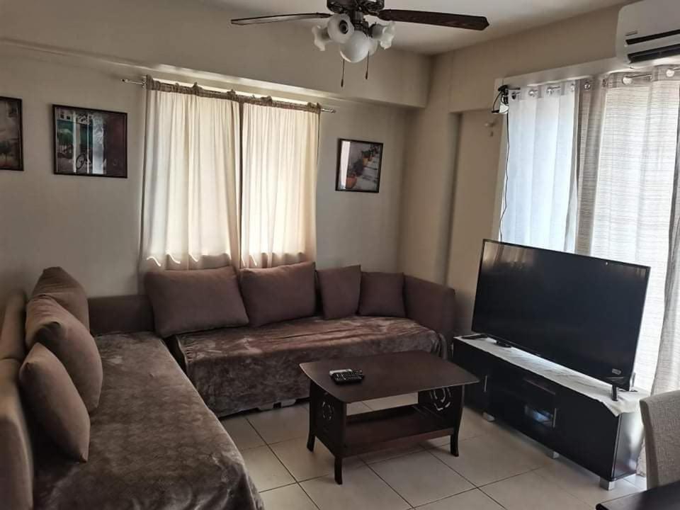 Apartment 3br Unit At Mirea Residences Manila