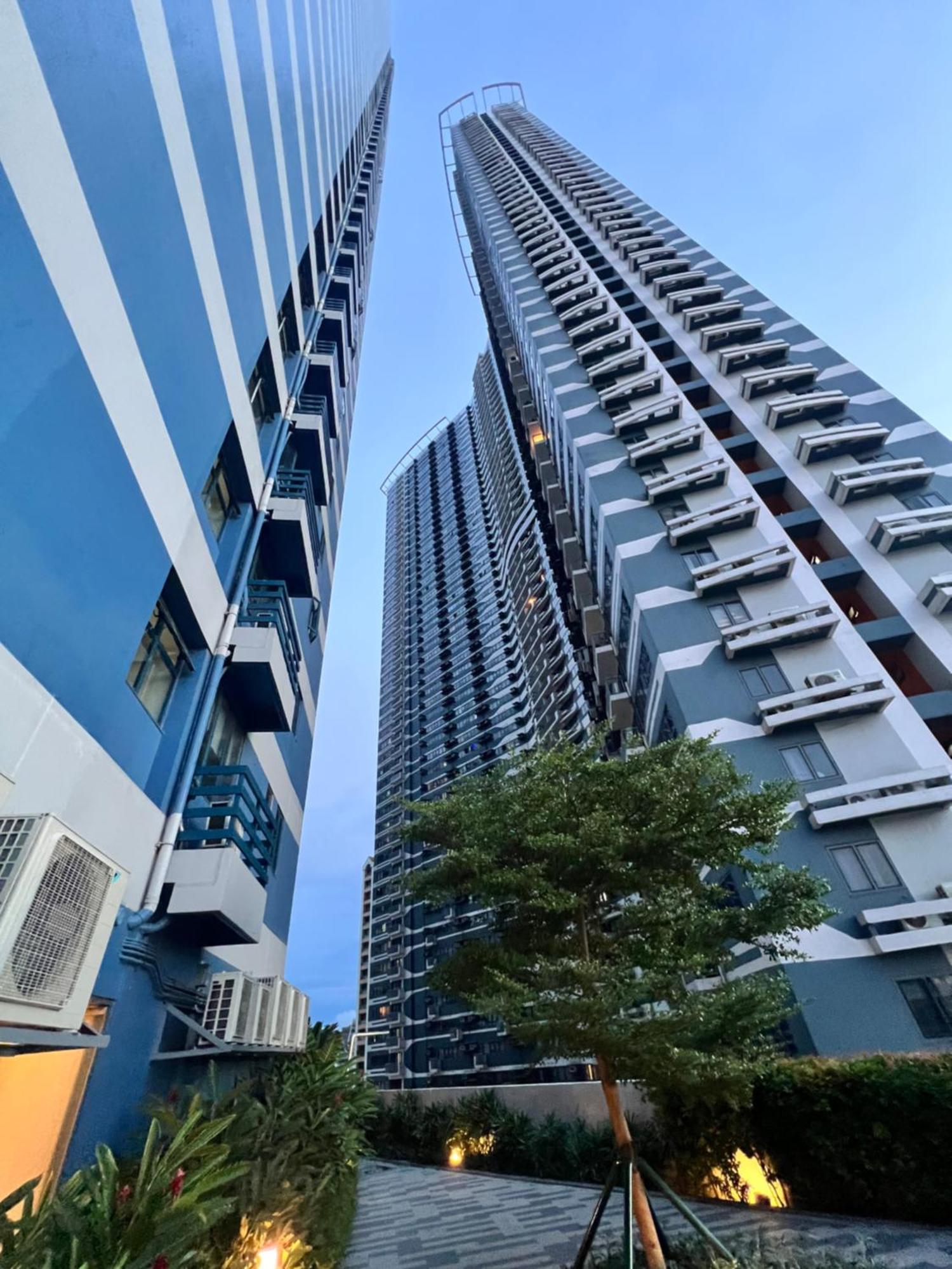 Am Condotel At Air Residences Apartment