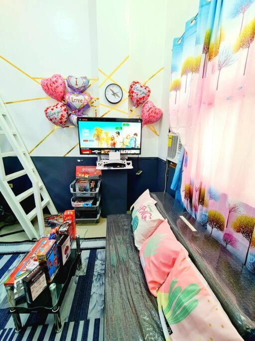 Loft Style Affordable Staycation In Apartamento Manila