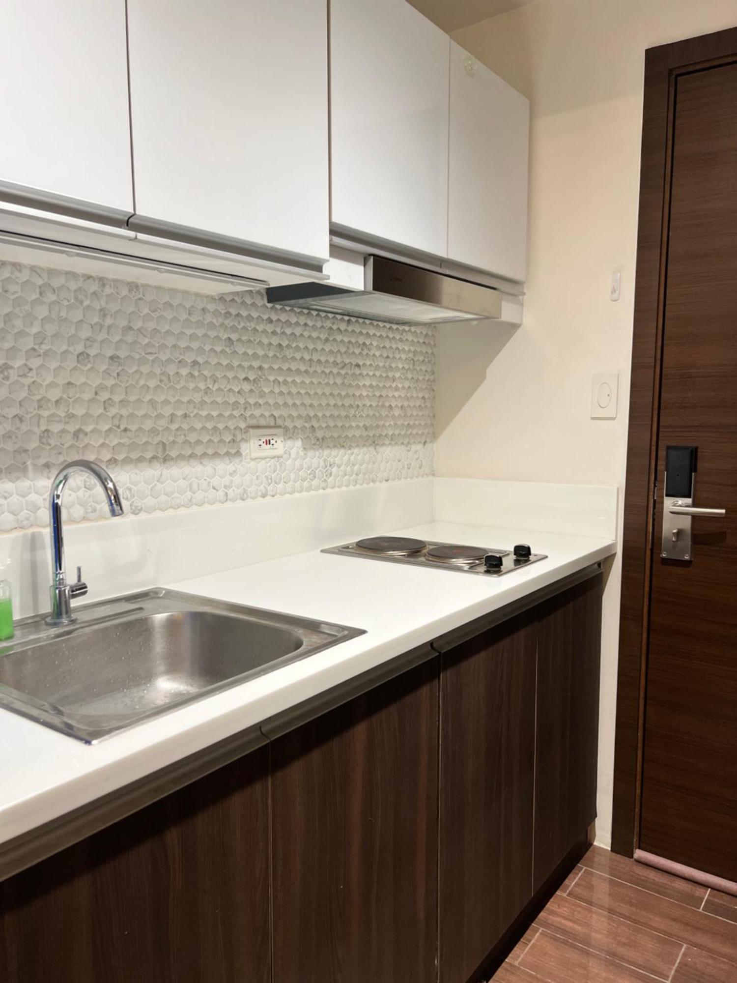 Am Condotel At Air Residences Apartment *
