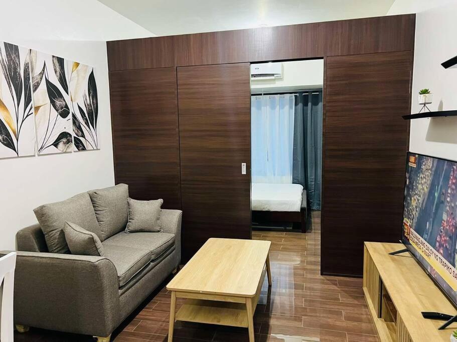 1 Bedroom In Makati *