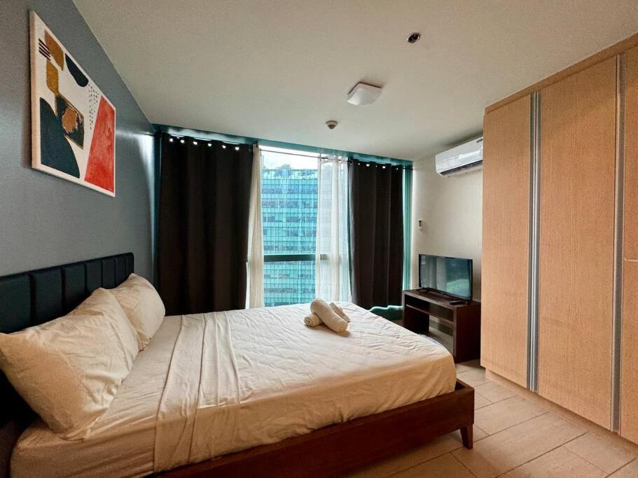 Cozi Chic Uptown Getaway Bgc Apartment *