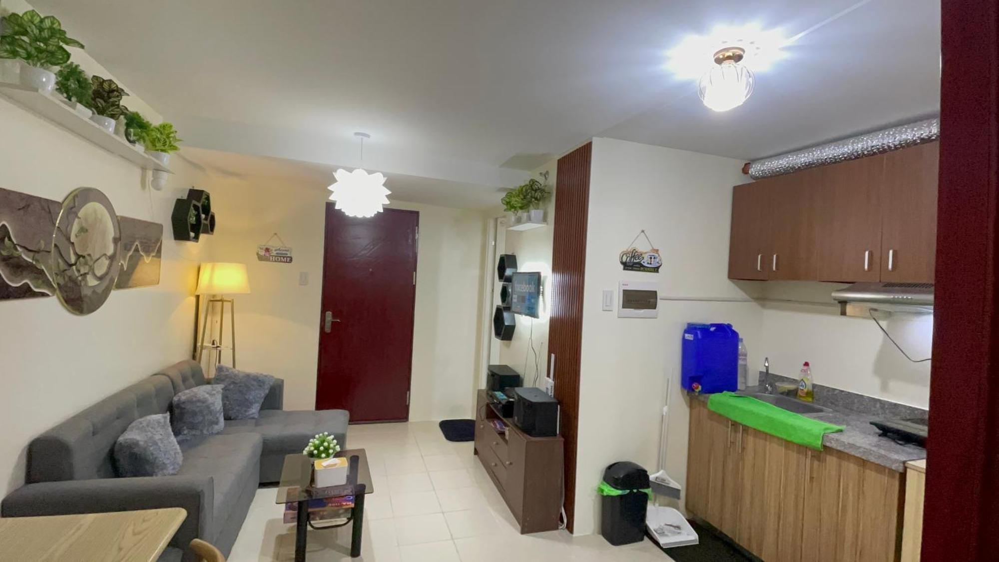 Aparthotel Jelyn Staycation At Urban Deca Homes Manila