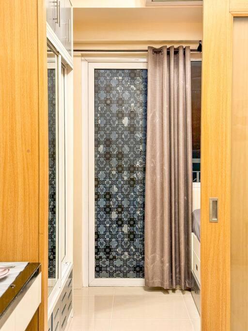 Pool View 1br 2-4 Guests, 5 Mins To Mall Of *