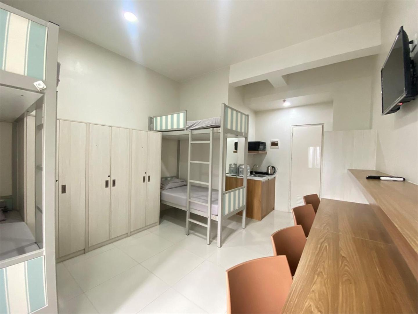 Uhome Lacson Manila