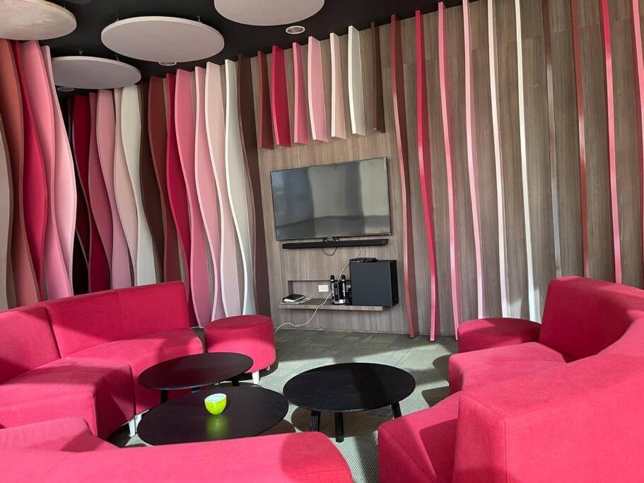The Loft 39i Twin Oaks Place Apartment Manila