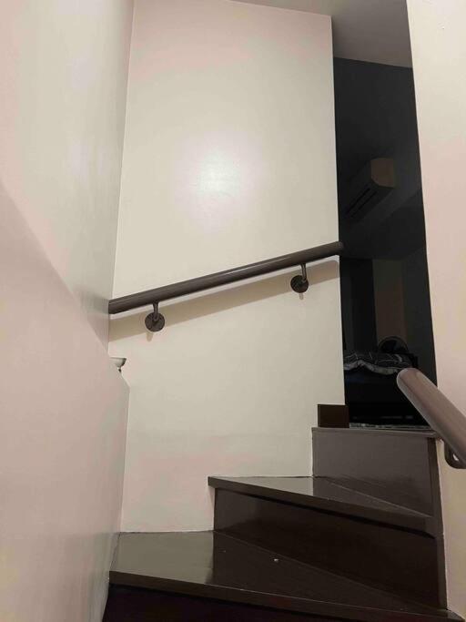 Apartment The Loft 39i Twin Oaks Place *