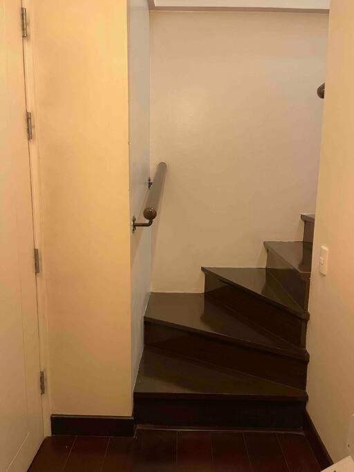 Apartment The Loft 39i Twin Oaks Place *