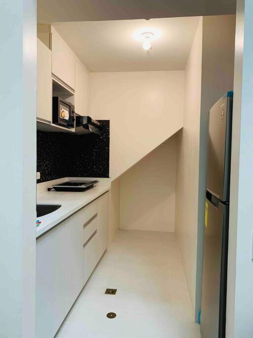The Loft 39i Twin Oaks Place Apartment Manila