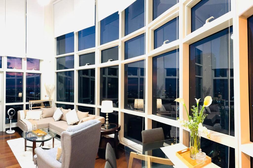 The Loft 39i Twin Oaks Place