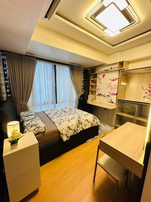 Modern Solace - The Florence 1br Manila
