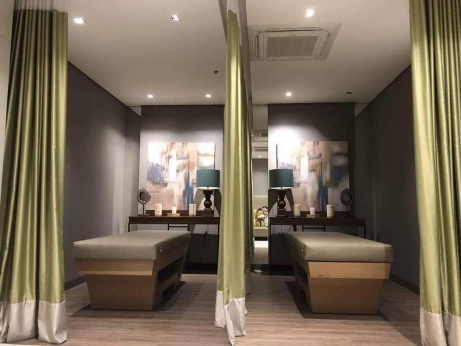 Luxury Place To In Bgc Manila