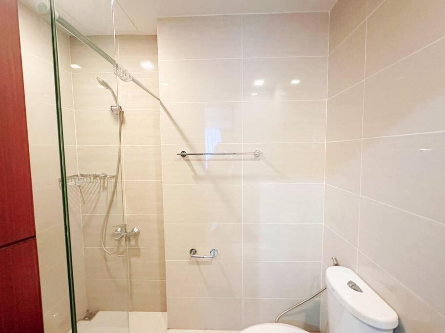 Luxury Place To In Bgc