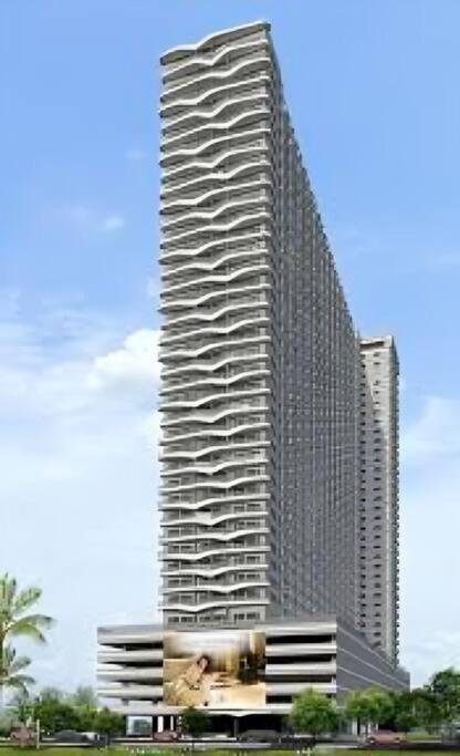Apartment Luxurious Bayview 2br Near Moa Picc Ccp Free Wifi In Pasay Manila