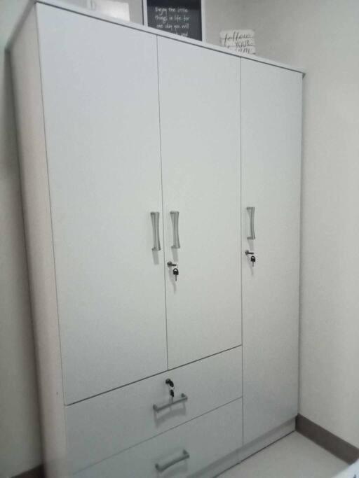 Luxurious Bayview 2br Near Moa Picc Ccp Free Wifi In Pasay Manila