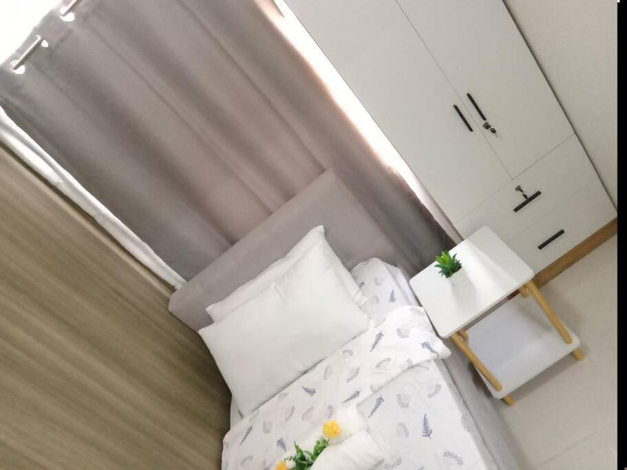 Luxurious Bayview 2br Near Moa Picc Ccp Free Wifi In Pasay * Manila