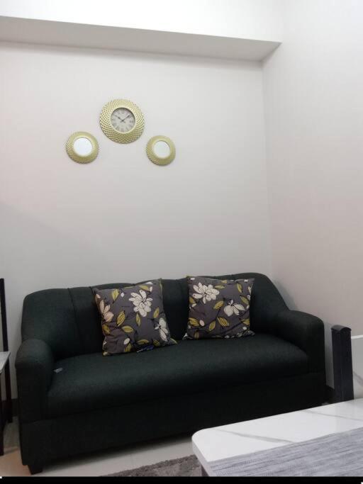 Luxurious Bayview 2br Near Moa Picc Ccp Free Wifi In Pasay Manila
