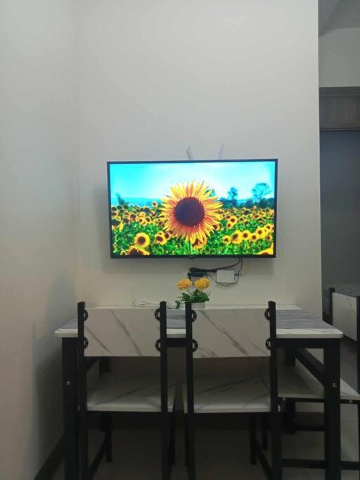 Luxurious Bayview 2br Near Moa Picc Ccp Free Wifi In Pasay * Manila