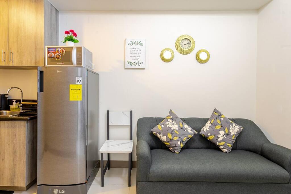 Luxurious Bayview 2br Near Moa Picc Ccp Free Wifi In Pasay Apartment Manila