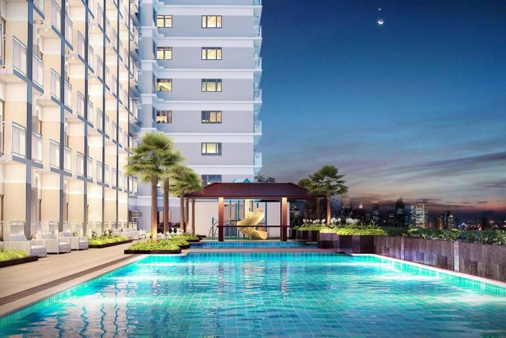 Luxurious Bayview 2br Near Moa Picc Ccp Free Wifi In Pasay *