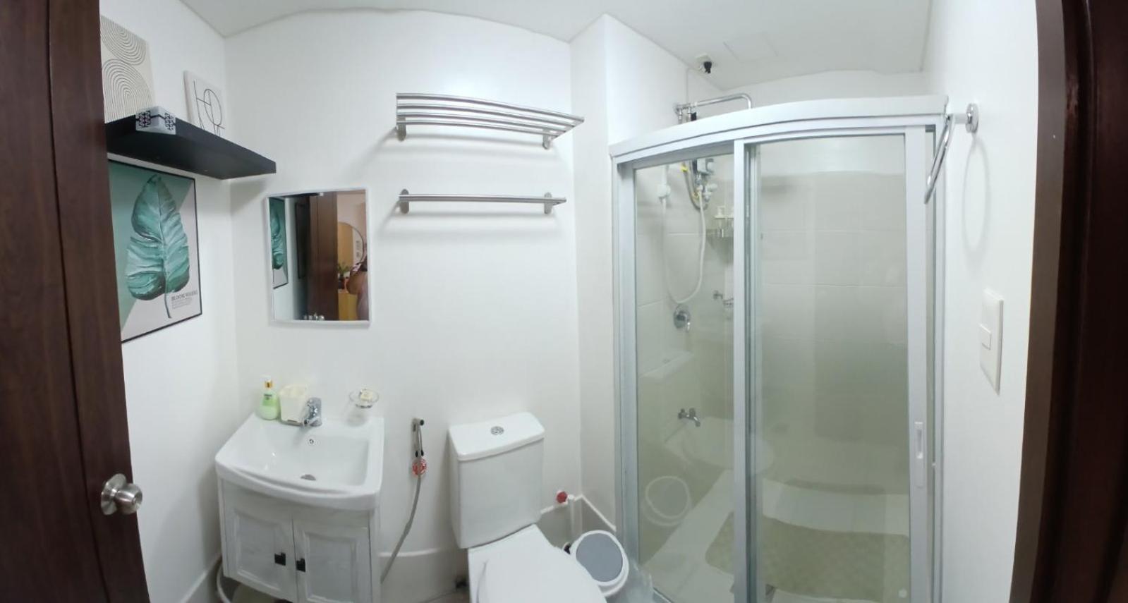 Aparthotel Covent Garden South Residences Manila