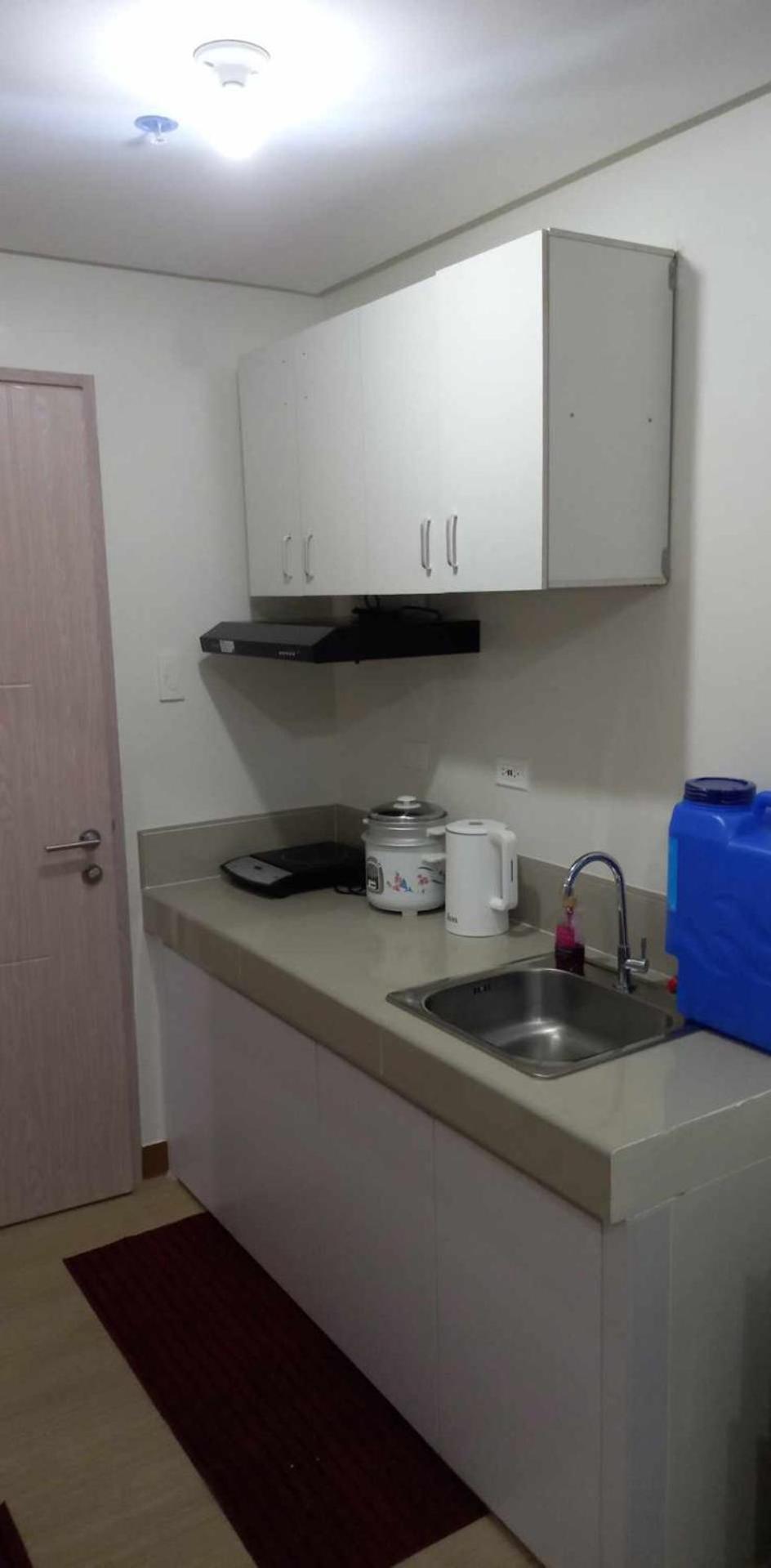 1bedroom Fully Furnished With Netflix & Free Wifi In Trees Residences Apartment