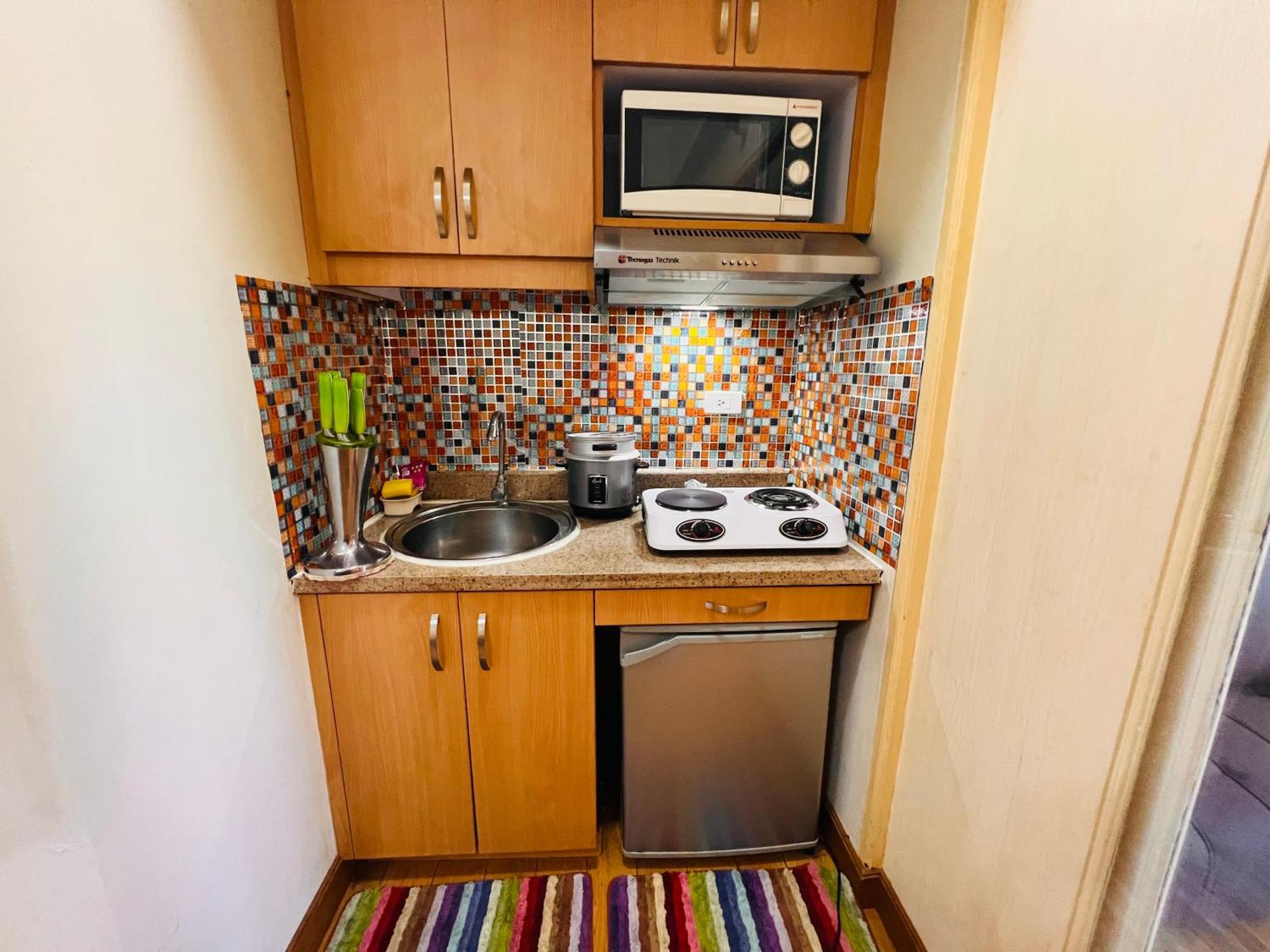 Cozy Near Greenbelt Makati Apartment Manila