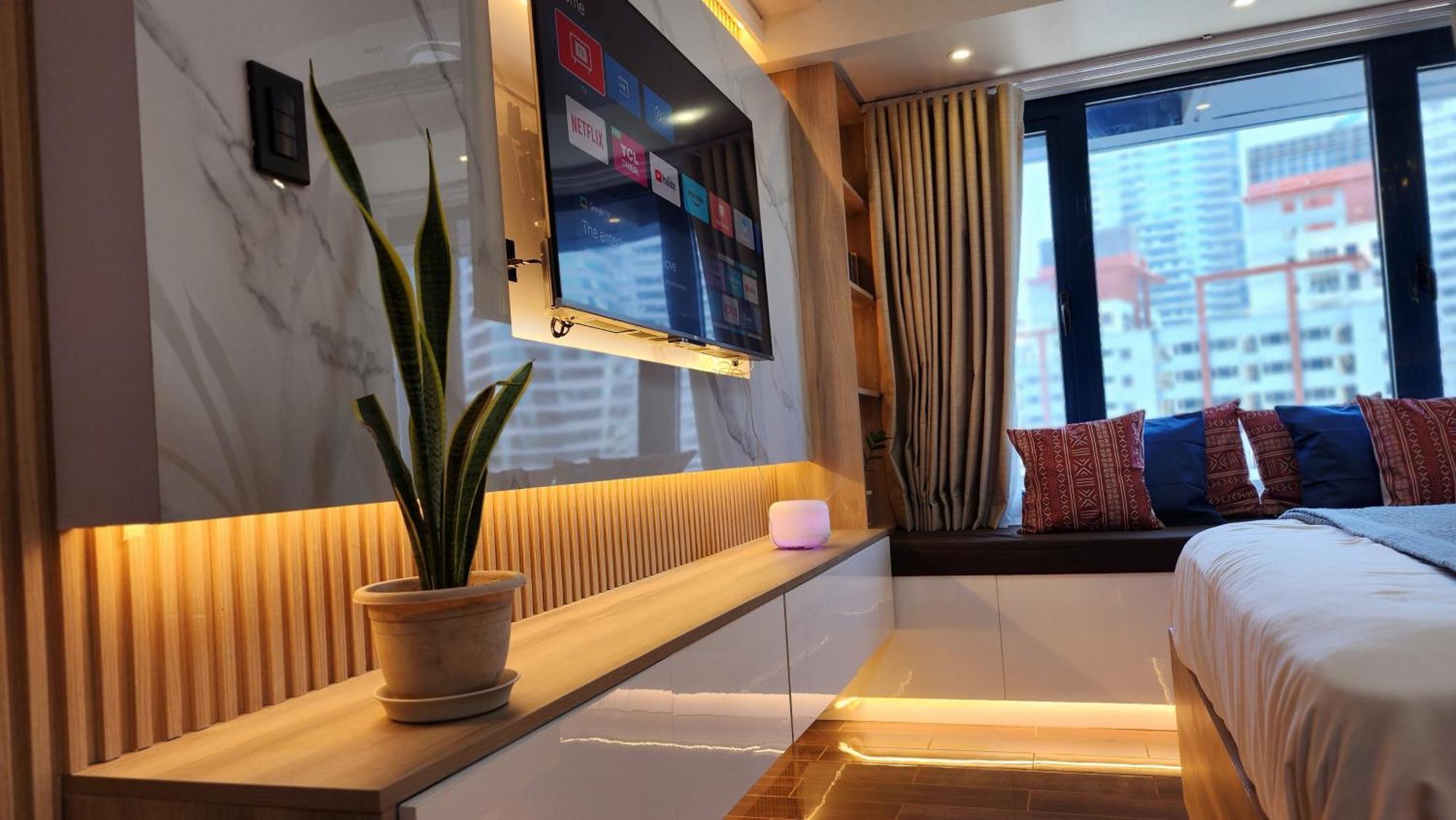 Air Makati Sophisticated Living 300 Mbps Apartment Manila