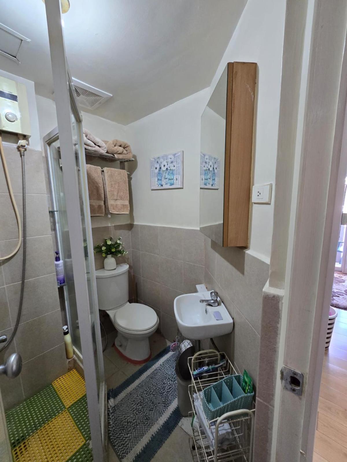 Cozy Near Greenbelt Makati * Manila