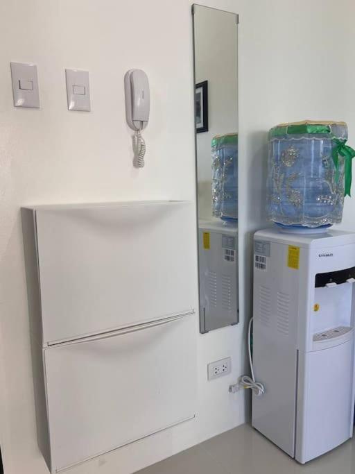 Perfect For In Levels Burbank Apartamento Manila