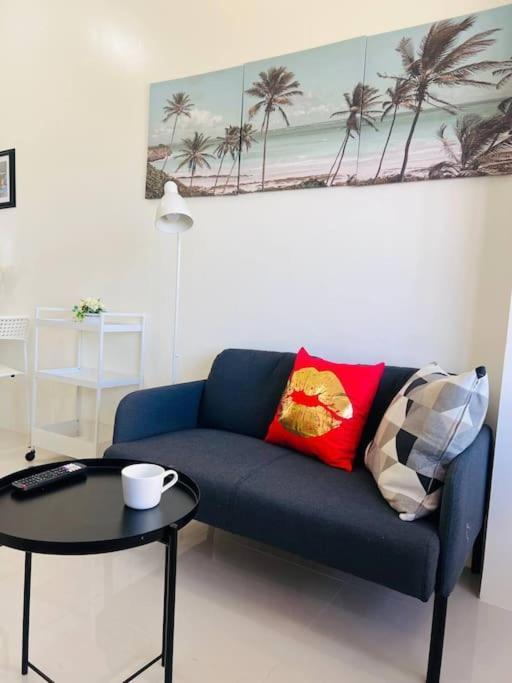 Apartamento Perfect For In Levels Burbank Manila