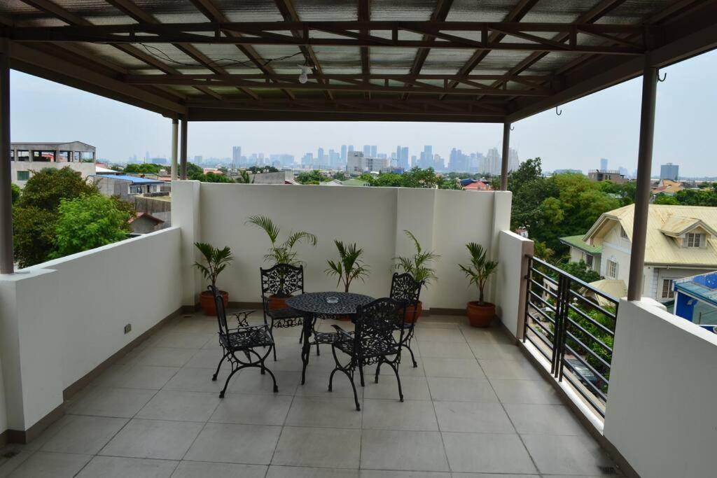 In Pasig Apartment *