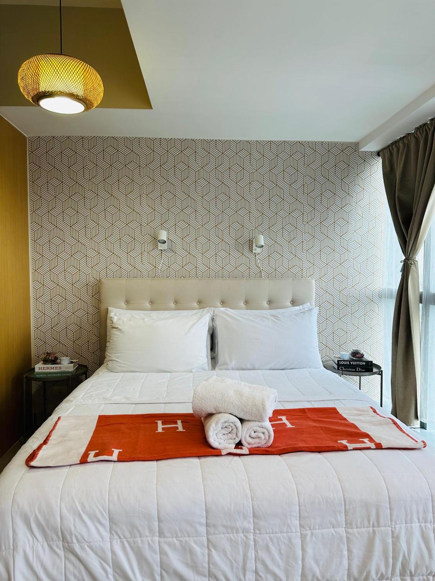 Apartment 1br Uptown Parksuites Tower 1 Manila